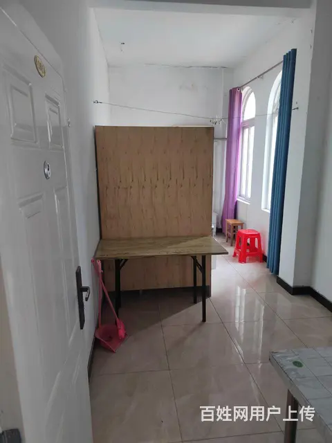 千灯逸墅独厨独卫带空调 - 图片 1