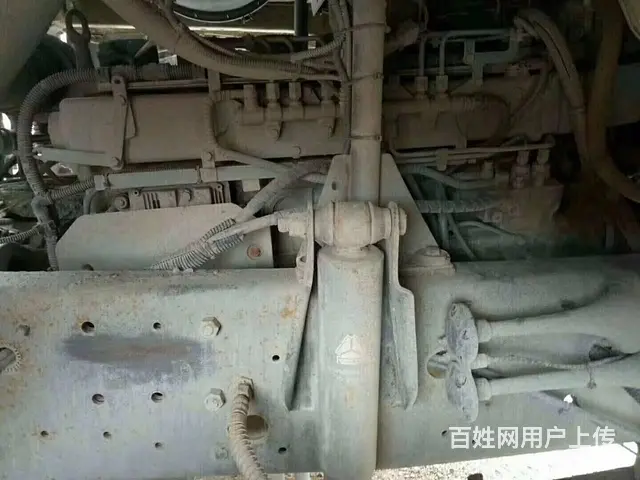 急售14年二手豪沃自卸车 国四排放  5.6米大箱 - 图片 5