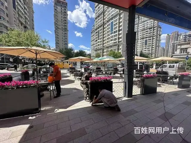上海街卓展购物广场附近投资300万高档装修烧烤店出兑： - 图片 1