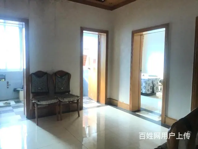 洪南菜场旁步梯房3室2卫户型采光好停车方便手续齐全首付10万 - 图片 3