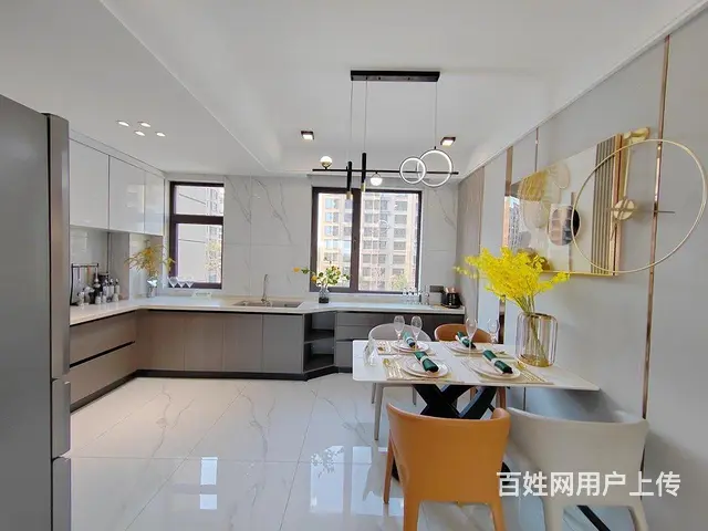 香山名郡洋房 4室2厅2卫南北通透 双阳台 - 图片 9
