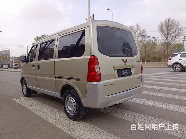 五菱荣光差一个多️2012年[勾引]大梁没烂开着好。机器好。 - 图片 4