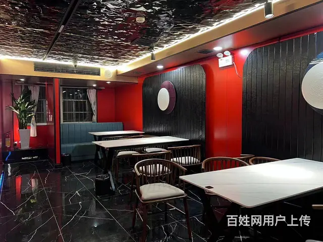 （51旺铺推荐）龙华区华海路临街整栋带外摆区750平餐饮转让 - 图片 8