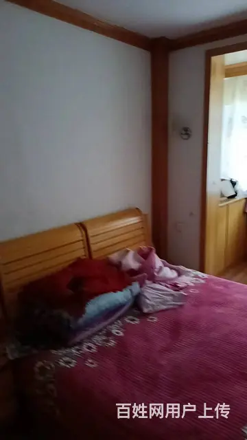 房屋出租楼房出租老区明珠小区 四小四校旁三室1厅 - 图片 1