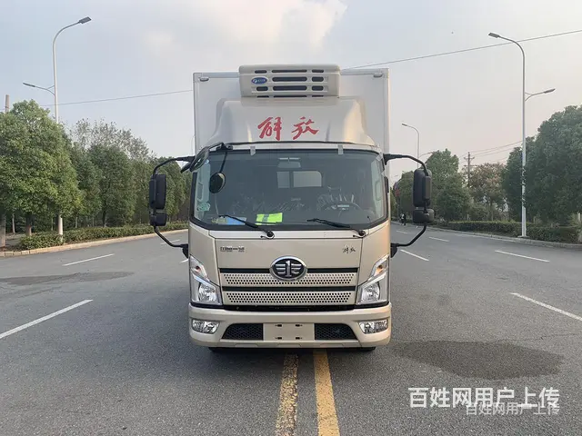 解放领途带肉钩冷藏运输车多少钱一台 - 图片 1