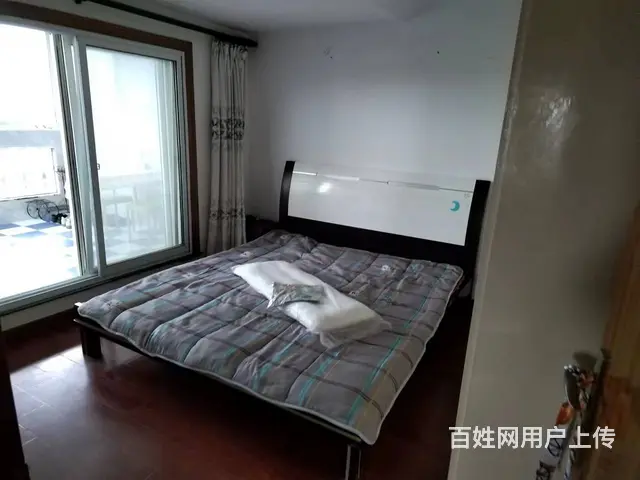 鑫龙家园（莲花六区） 整套出租带朝南大露台 - 图片 6