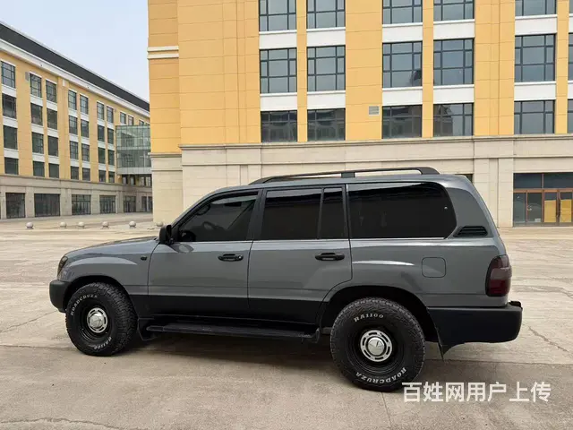 2003年丰田陆地巡洋舰4500 - 图片 4