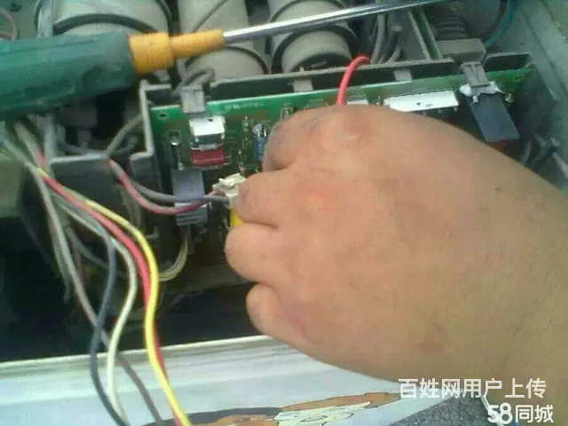 渭南专业精修空调太阳能燃气灶油烟机卫浴 - 图片 3