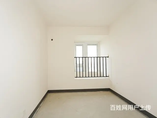 大润发旁，中间楼层，温馨三房，三开间朝南，全新毛坯，视野开阔 - 图片 5