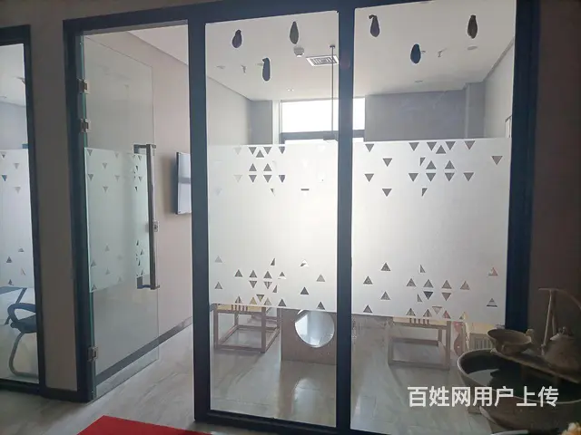 精装修办公室出租 - 图片 1