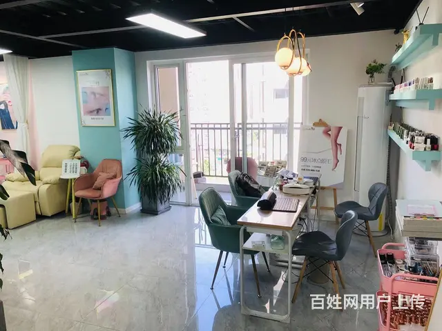 万科魅力城轻奢风美甲美容店转让 - 图片 8