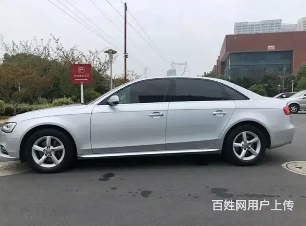 奥迪A4 2013款 A4L 2.0TFSI 无级 35TF - 图片 3