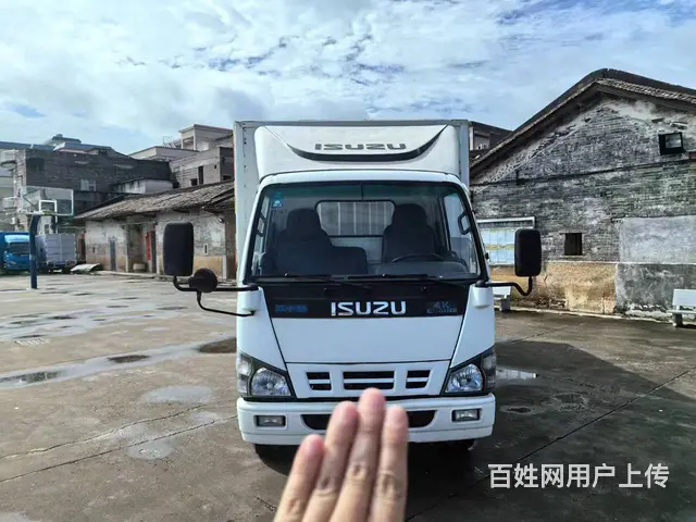 11年4k五十铃5.2米厢货！光头强出… - 图片 1