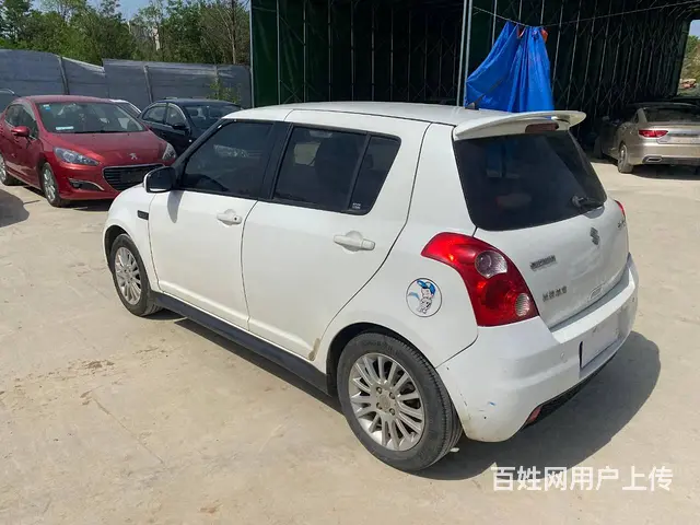 铃木 雨燕 2013款 1.5 自动 运动型 - 图片 2