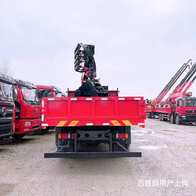 重汽豪曼8吨带自卸带抓具的随车吊 多少钱 - 图片 5
