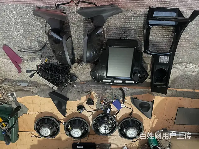 拆车CD主机 拆车导航屏幕 拆车喇叭 拆车功放 拆 - 图片 1