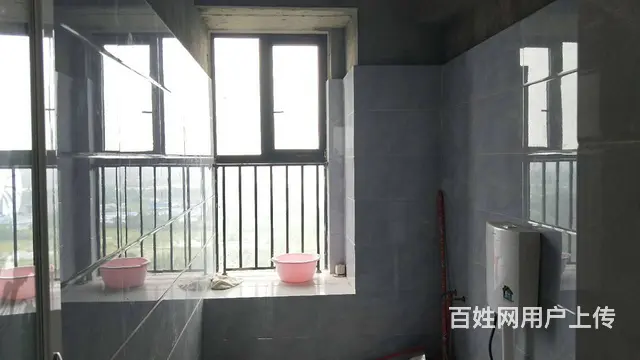 创客优先！房东直签！ 3号线地铁房、校园房！主卫简装！有车位 - 图片 1