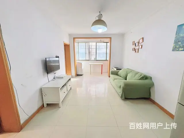 彩虹新村 三香路附二院 精装两室 二楼采光好 阳台在客厅 - 图片 1