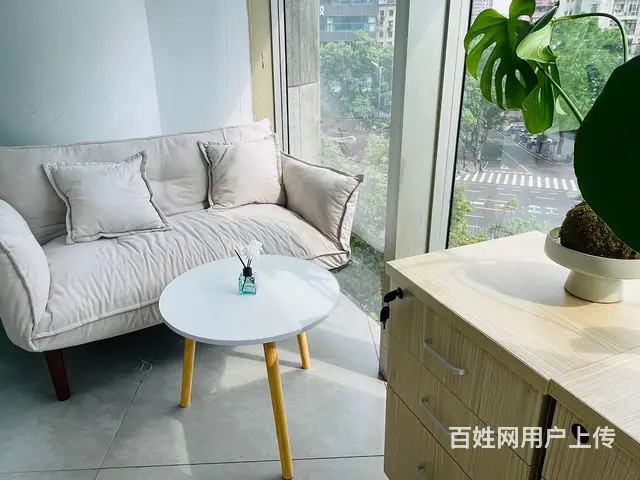 银华大厦物业直租办公室，可做直播间的靠窗4-6人间 - 图片 2