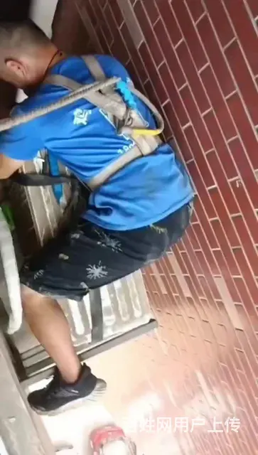 南坪附近空调维修加氟电话,南坪周边空调家电上门维修 - 图片 3