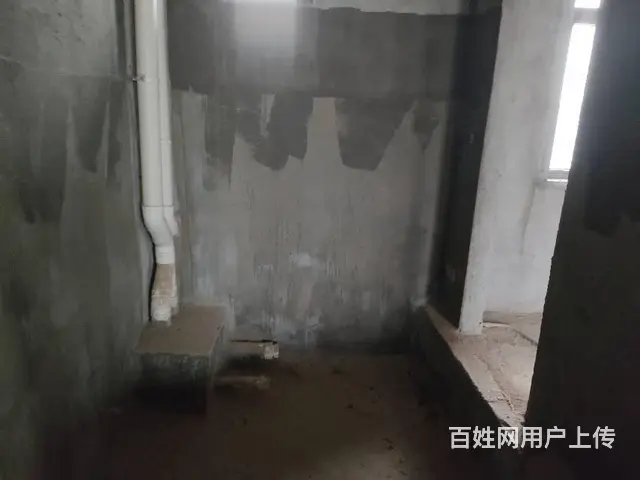 琼洲大桥 商圈   倚能美林湾4房跃层毛坯房 - 图片 11