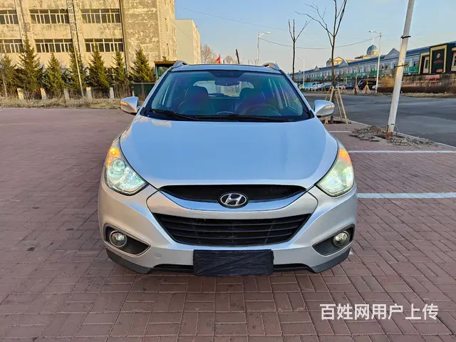 现代ix35 2010款 2.0 手自一体 GLS 两驱精英 - 图片 1