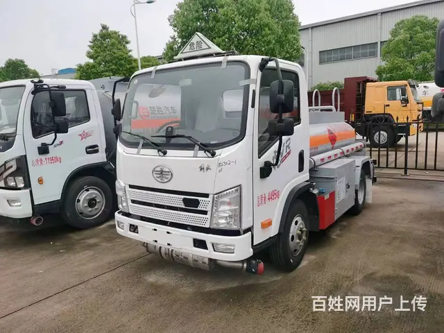 厂家直销 解放两吨蓝牌油管车 115马力 - 图片 1