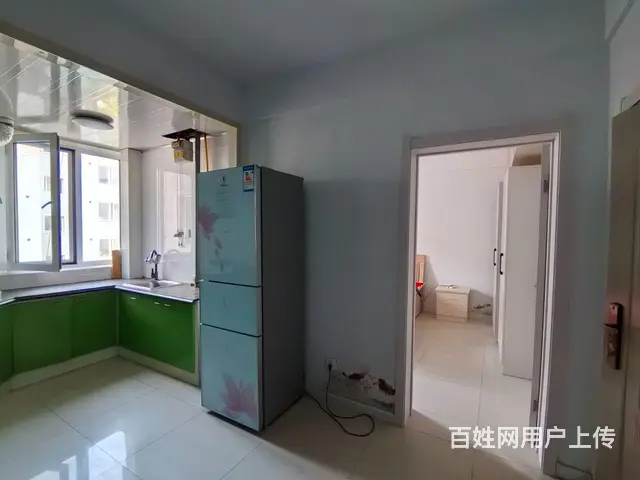 城南新苑一室一厅，中等装修月租1200，包取暖费物业网费 - 图片 1