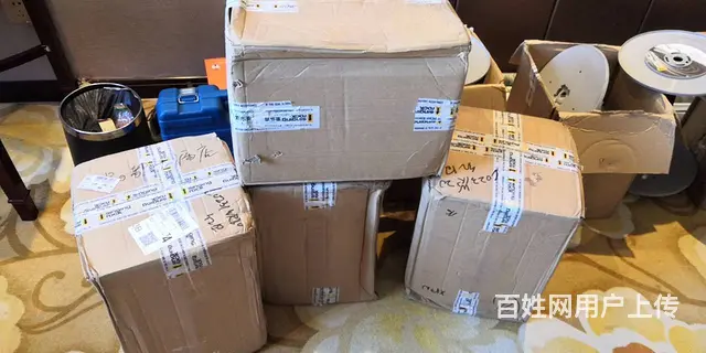 户外登山装备大甩卖 - 图片 1