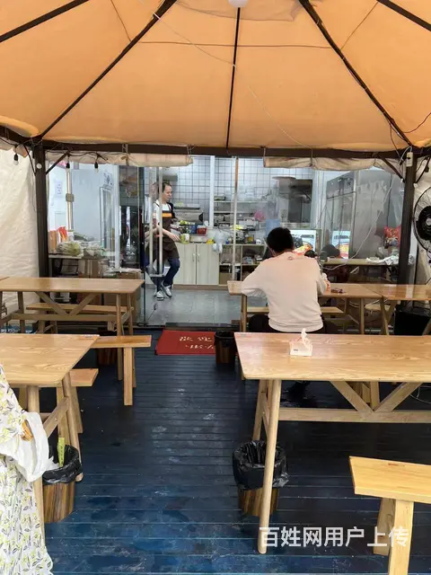 XSY 几栋写字楼➕高档住宅环绕底商，亏本甩卖，可办证 - 图片 4