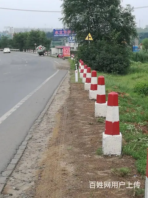 哈尔滨本地厂家批发生产水泥隔离墩道路护栏 - 图片 4