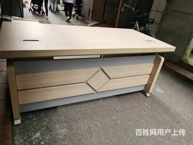 低价出售95成新办公桌，会议桌椅经理台，沙发茶几 - 图片 3
