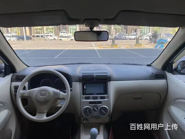 一汽 森雅M80 2011款 1.5 手动 7座超值版 - 图片 3