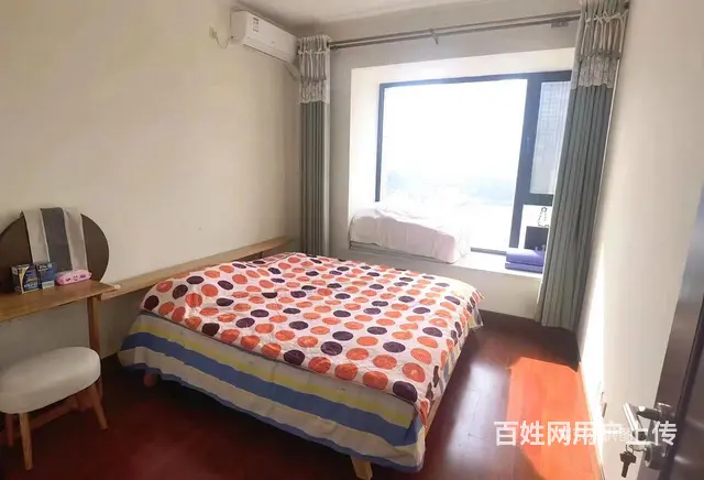 两字 抢吧。6楼 3室 有钥匙看房方便。华发三期 华发九龙湾 - 图片 3