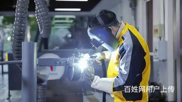 2023学汽车钥匙匹配就来乌鲁木齐市万通技工学校 - 图片