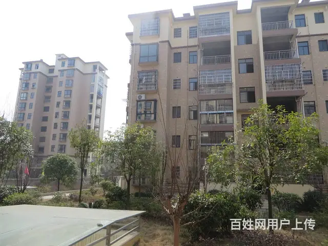 上高金色家园一楼毛坯四房送车库小区环境优美住人安静三证可按揭 - 图片 11