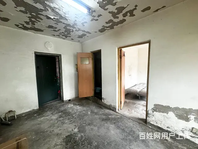 新地号，2楼2楼，南向，靠路边车站近，适合老年人居住，可贷款 - 图片 8