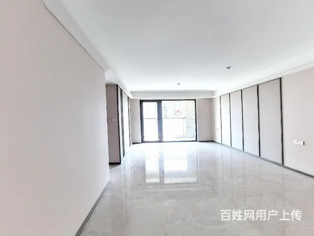 开发商精装修，带中央空调，高楼层，视野采光好 - 图片 1