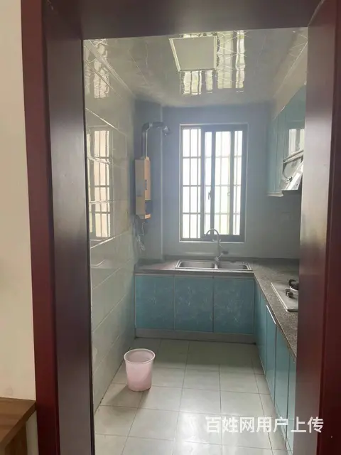 空港六村 普通住宅2厅 中等装修 - 图片 3