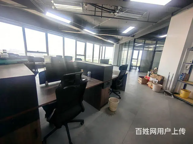 新城淮海金融大厦210平高层南向看大龙湖全景 - 图片 4