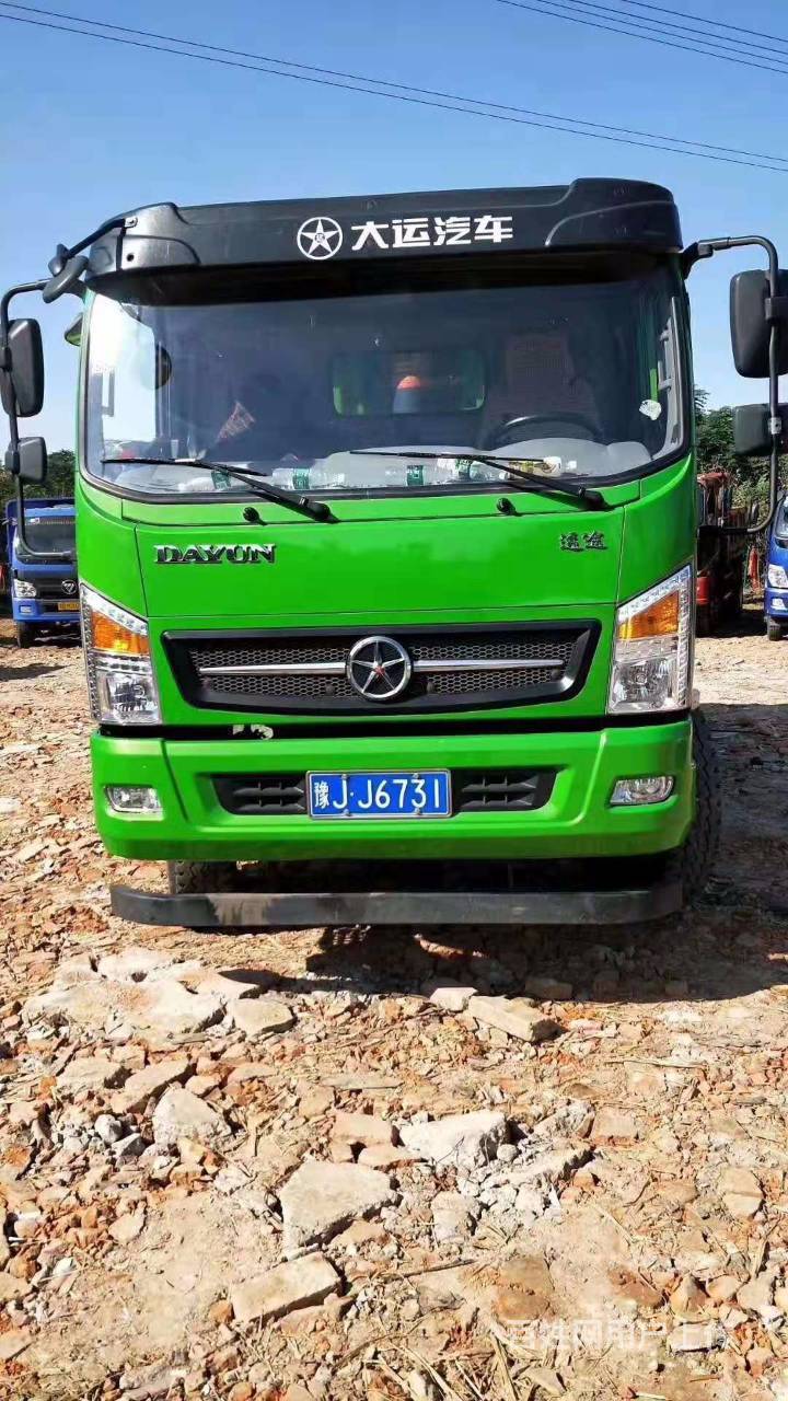 精品18年大运运途4.5米个人户蓝牌自卸车