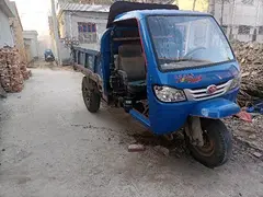 五征三轮工程车