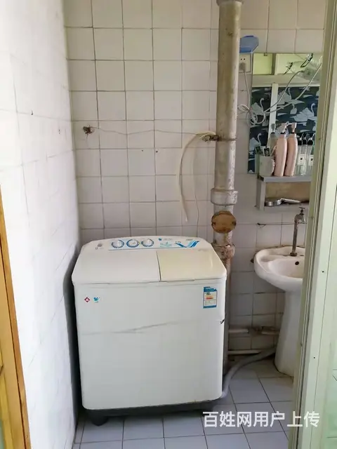 双塔医院附近六楼合租主卧床沙发桌椅宽带热水器洗衣450，押一 - 图片 6