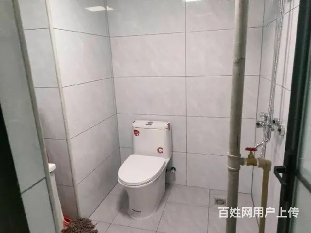 海口湾     华秀大厦3房精装修 - 图片 9