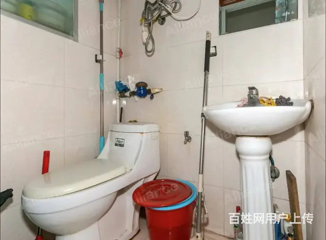 六经街54 普通住宅 简单装修 - 图片 1