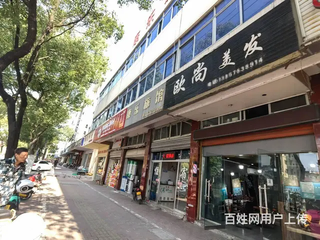 PZJ30455临街美发店发廊理发店低价2万转让接手可经营 - 图片 1