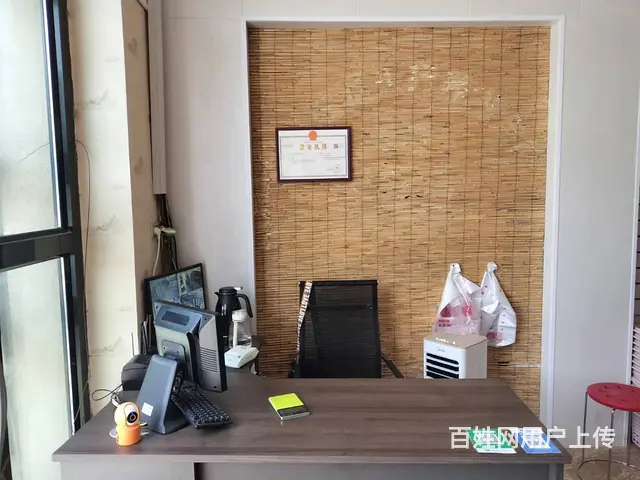 B个人一孔雀河一号零食店对外转让 - 图片 2