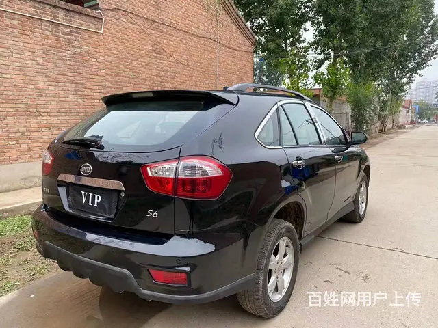 比亚迪S6 2011款 2.0 手动 豪华型 - 图片 4