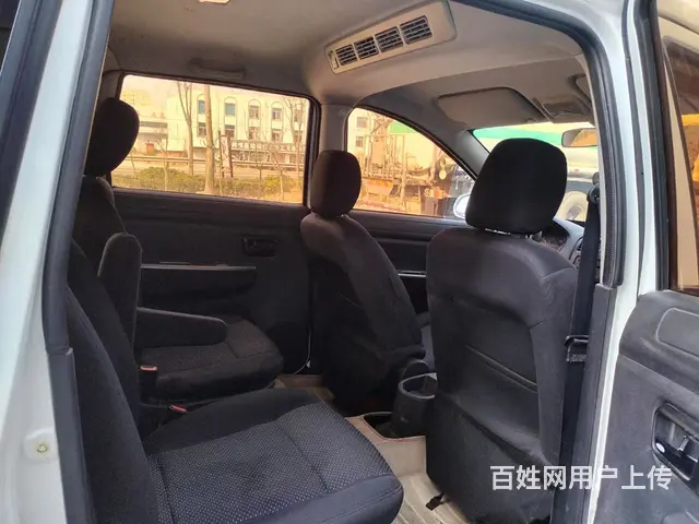 风光 2016款 风光330 1.5 手动 乐享型7-8座 - 图片 7