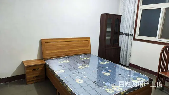 群英新村小区 普通住宅1厅 中等装修.招长期租户短期勿扰 - 图片 3